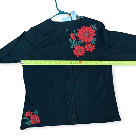 LIZ claiborne embroidered sweater - Picture 8 of 9